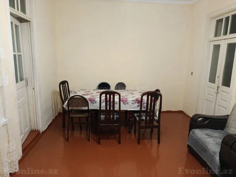 Kirayə verilir 3 otaqlı Həyət evi 80 m² 8 Noyabr m. - şəkil 5