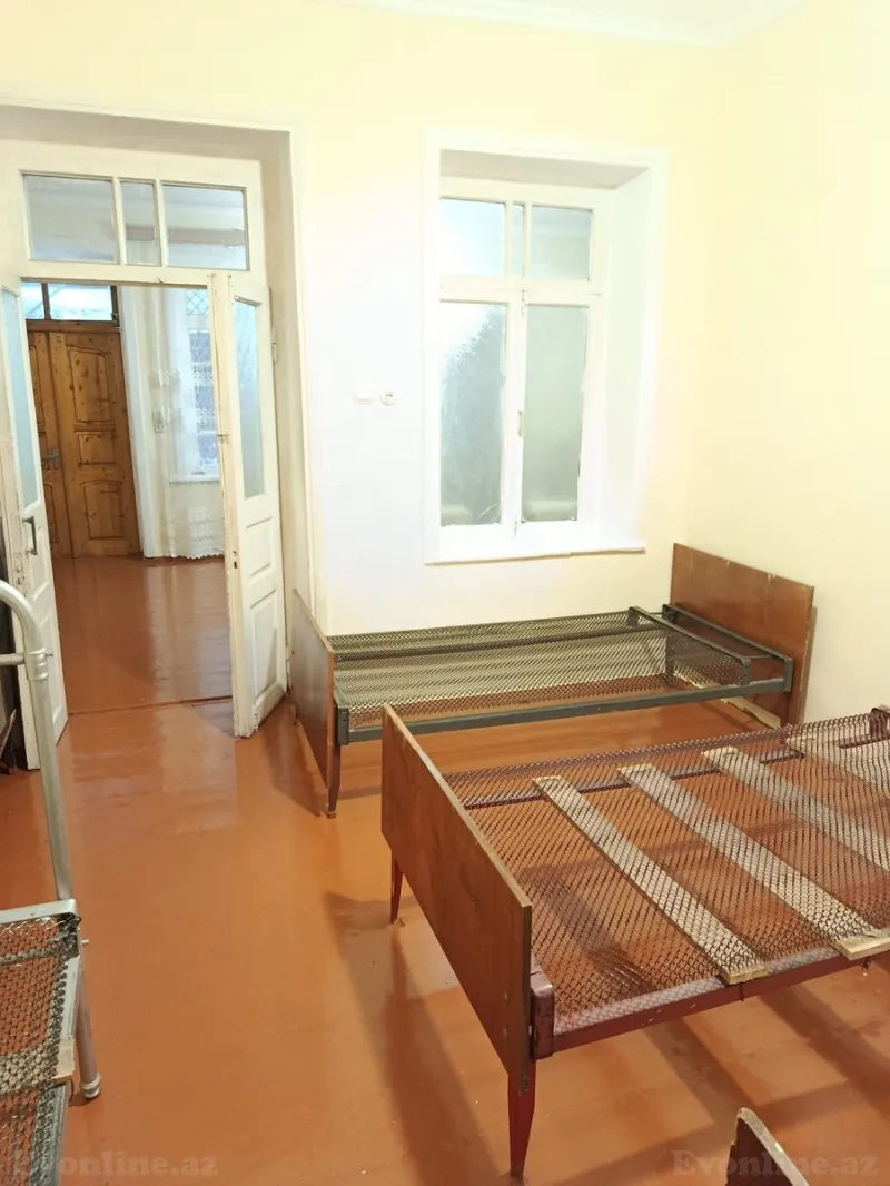 Kirayə verilir 3 otaqlı Həyət evi 80 m² 8 Noyabr m. - şəkil 8