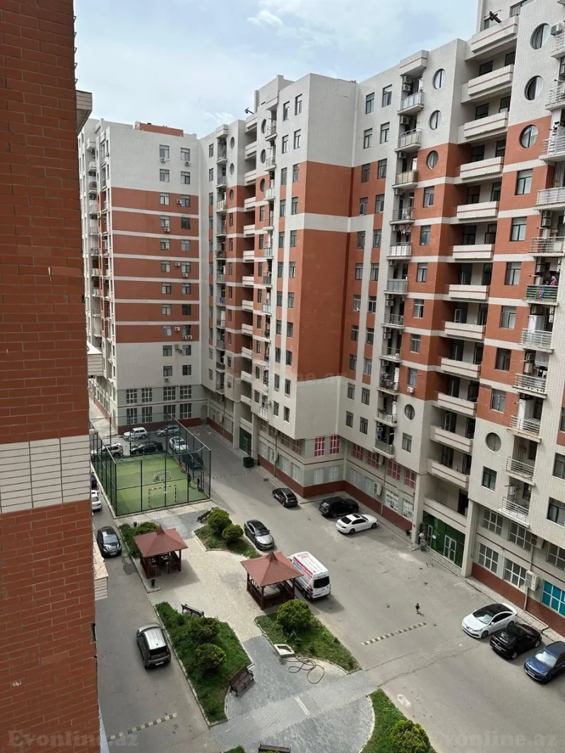 2 otaqlı Mənzil 55 m² 8 Noyabr m. Kirayə verilir