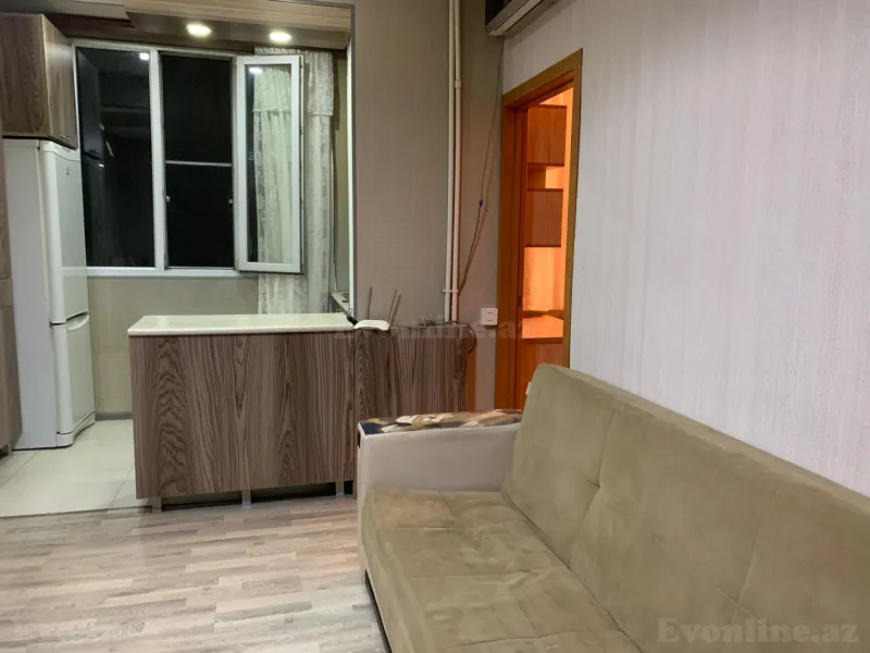 Kirayə verilir 3 otaqlı Mənzil Köhnə tikili 80 m² 4-cü mikrorayon - şəkil 2