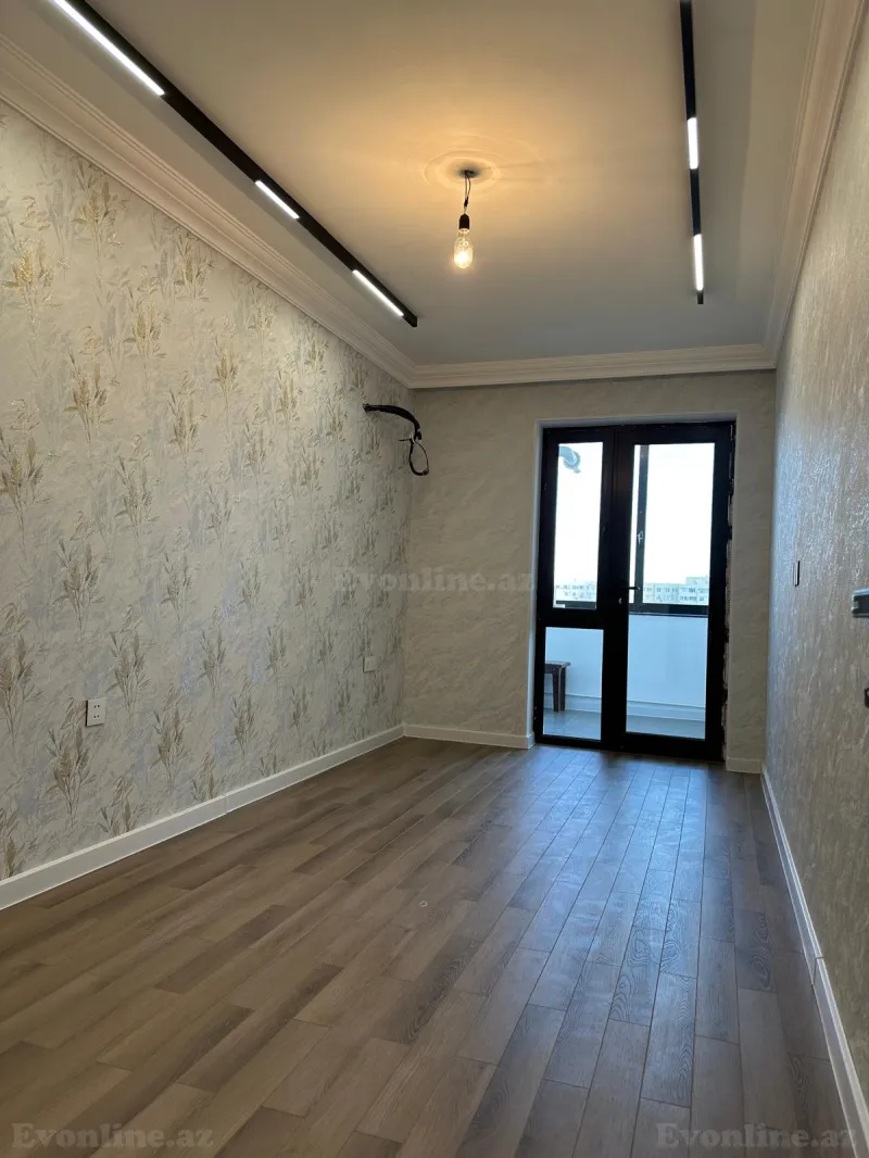 Satılır 3 otaqlı Mənzil Köhnə tikili 67 m² Atatürk pr. - şəkil 2