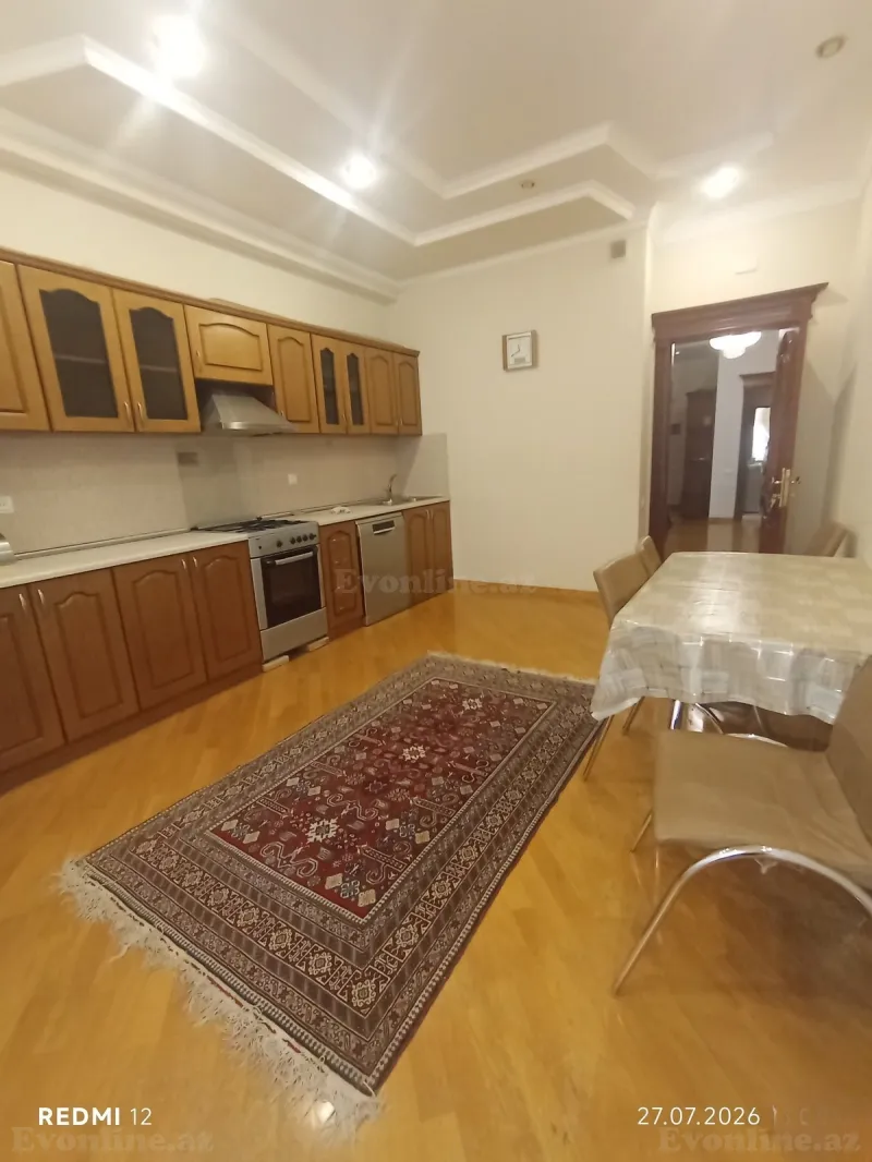 Satılır 3 otaqlı Mənzil Yeni tikili 170 m² Nərimanov r. - şəkil 12