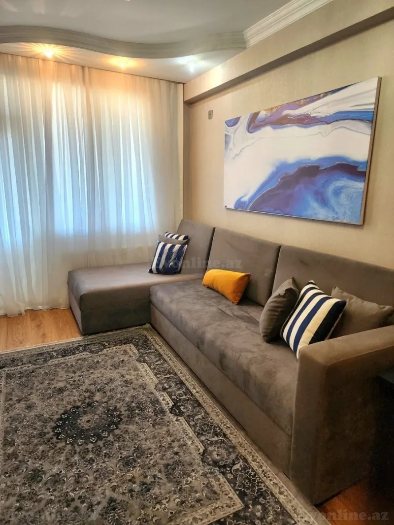 3 otaqlı Mənzil 80 m² Nəriman Nərimanov m. Kirayə verilir