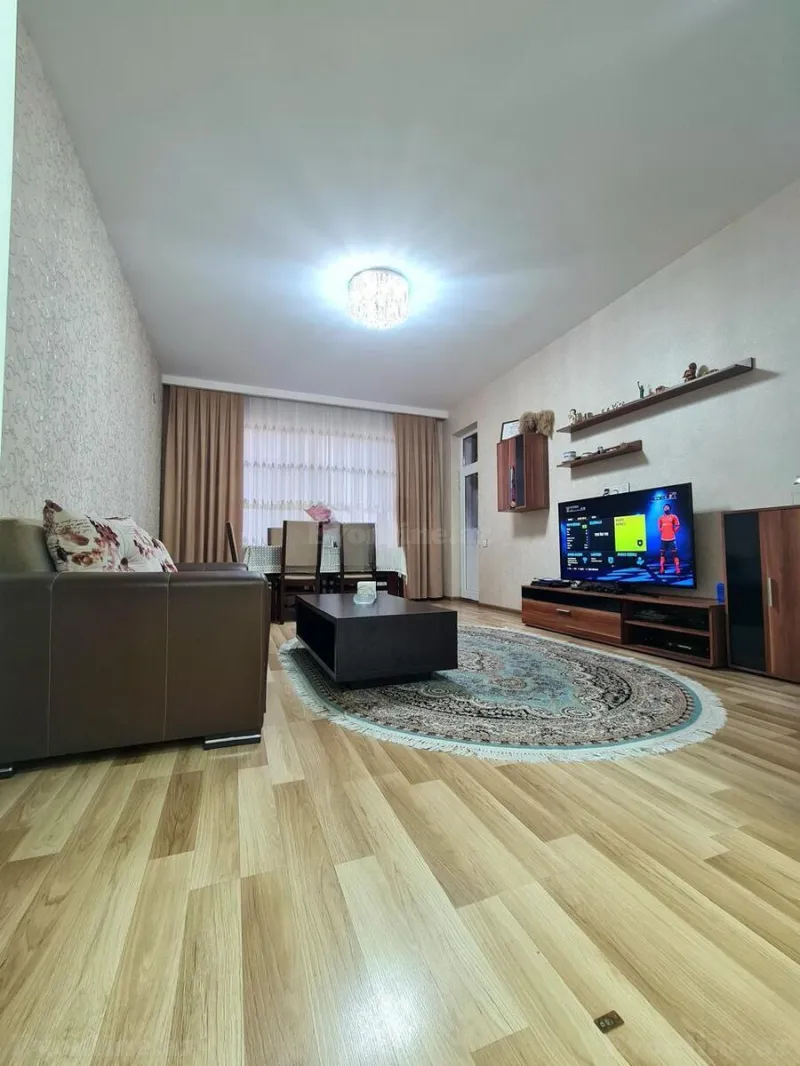 3 otaqlı Mənzil 90 m² Həzi Aslanov m. Kirayə verilir