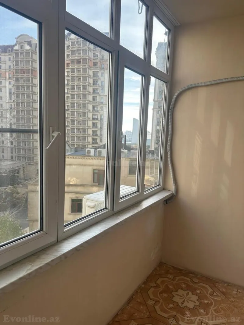 Kirayə verilir 2 otaqlı Mənzil Köhnə tikili 60 m² Nəriman Nərimanov m. - şəkil 10
