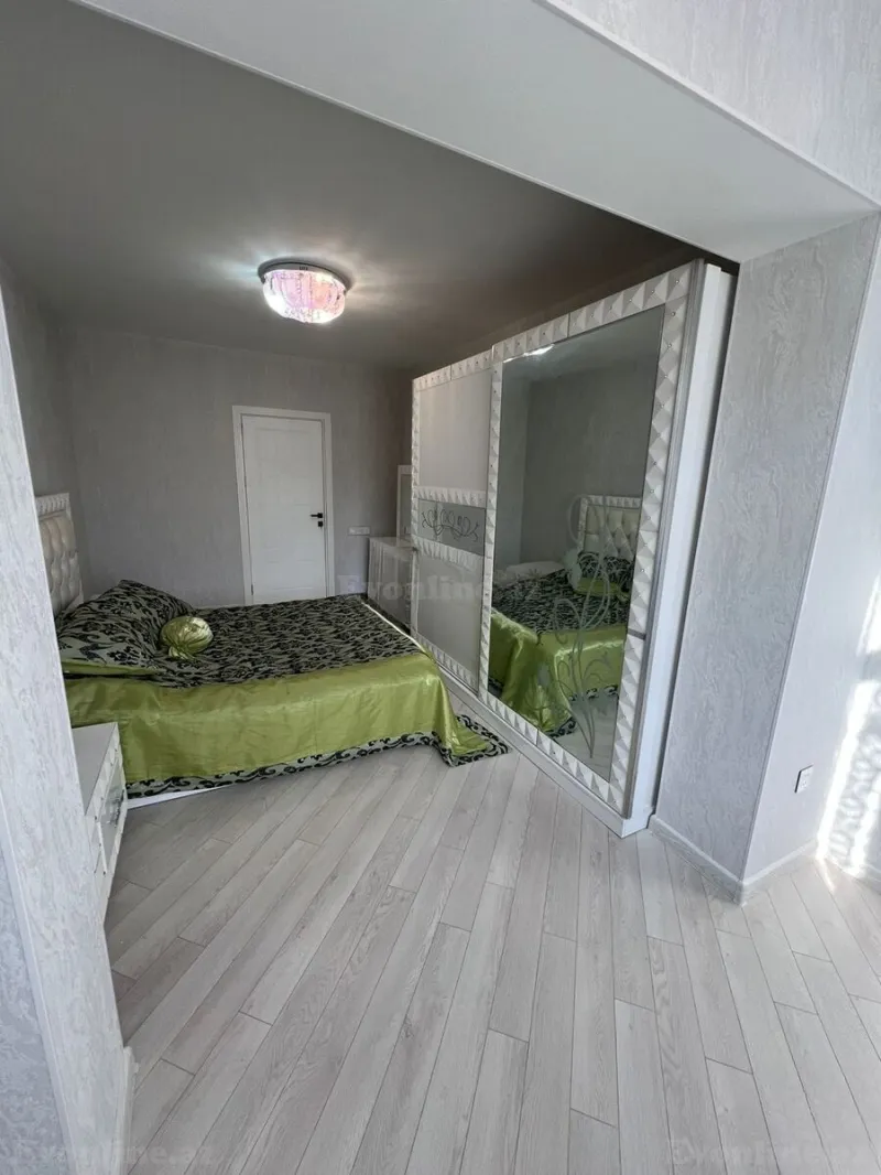 Satılır 2 otaqlı Mənzil Yeni tikili 70 m² İnşaatçılar m. - şəkil 8