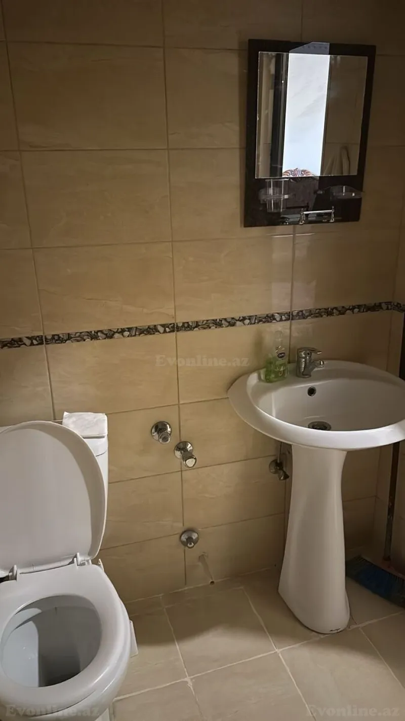Kirayə verilir 3 otaqlı Mənzil Yeni tikili 120 m² İnşaatçılar m. - şəkil 9