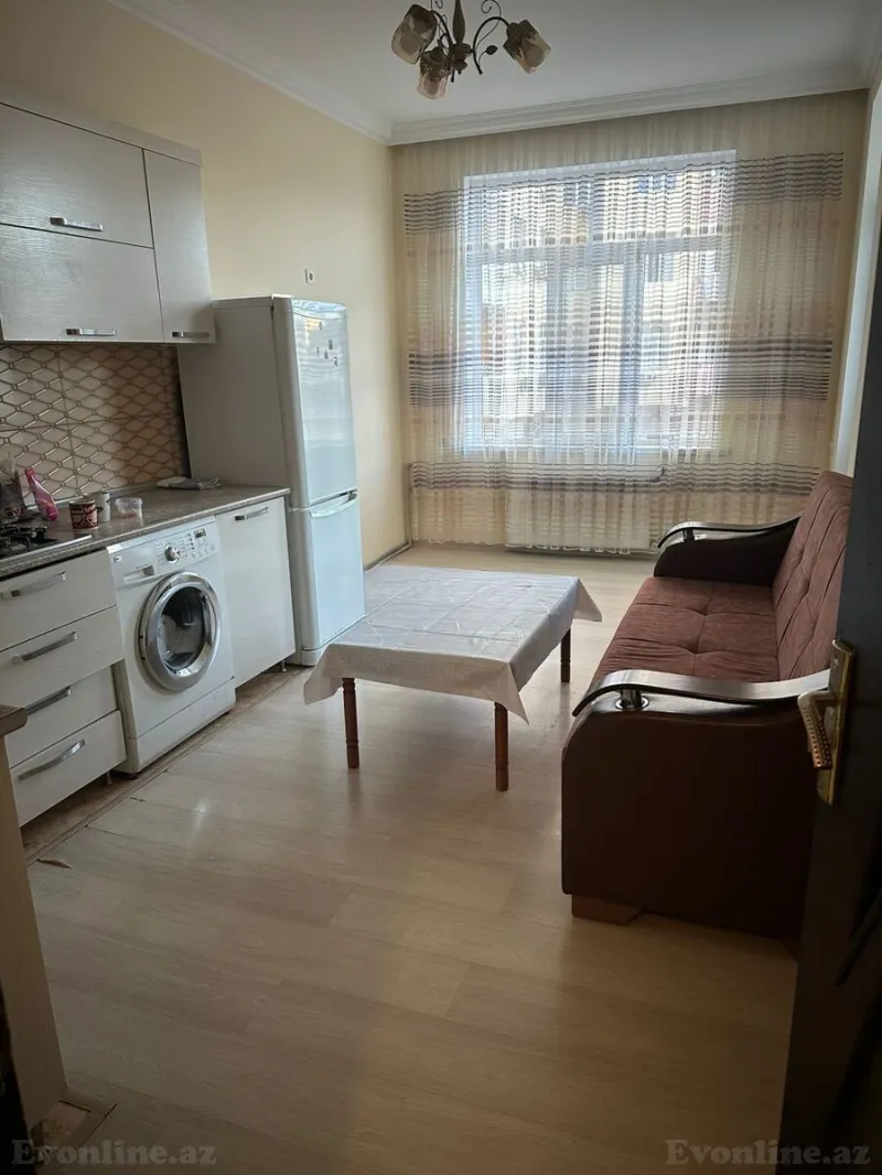 Kirayə verilir 3 otaqlı Mənzil Yeni tikili 120 m² İnşaatçılar m. - şəkil 12
