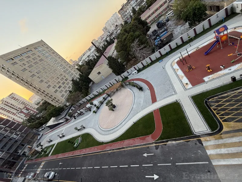 Satılır 2 otaqlı Mənzil Yeni tikili 66 m² Azadlıq prospekti m. - şəkil 3