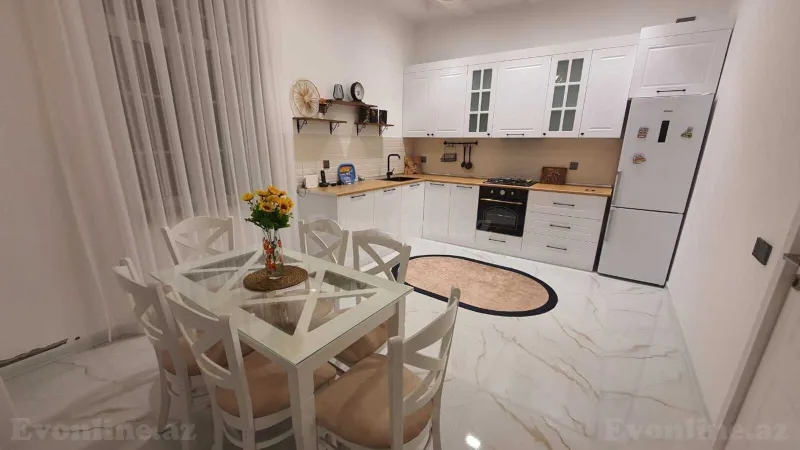 Kirayə verilir 7 otaqlı Həyət evi 240 m² Şüvəlan - şəkil 13