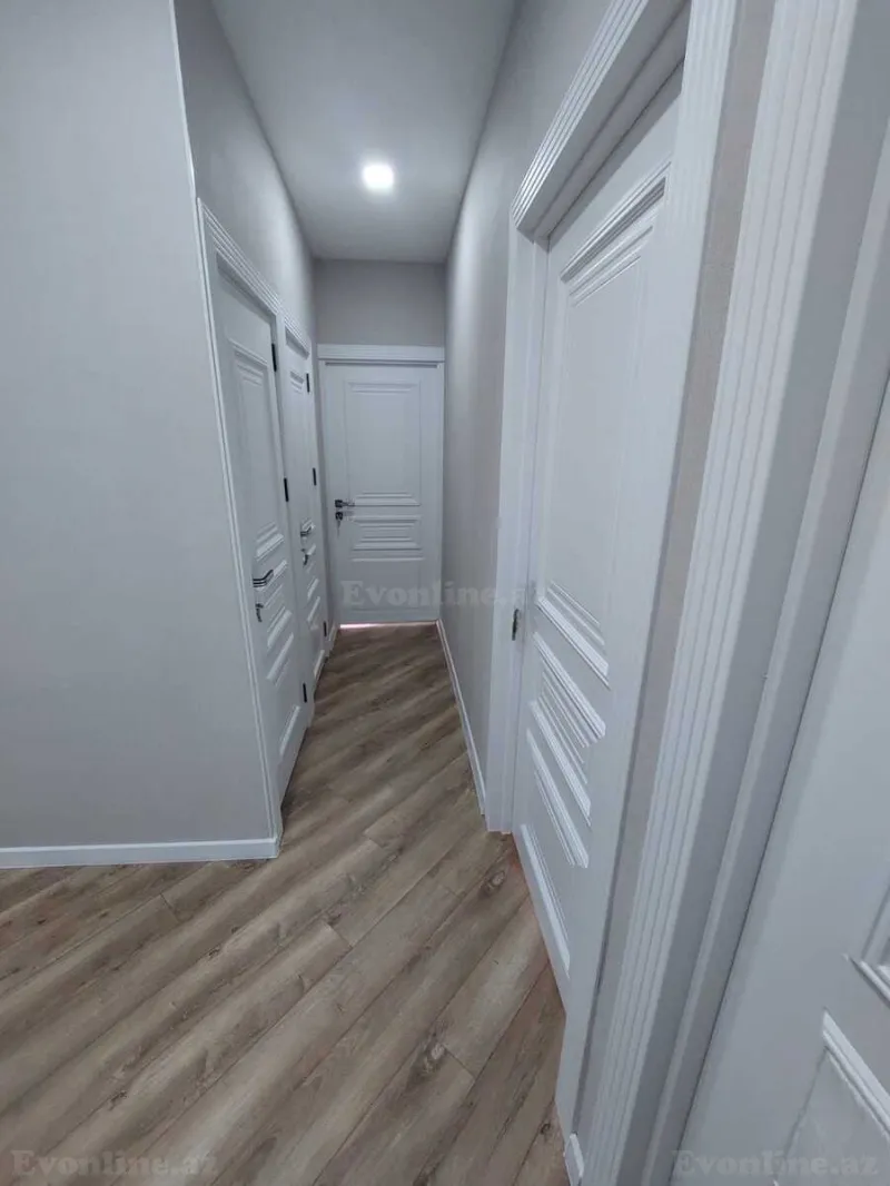 Satılır 2 otaqlı Mənzil Köhnə tikili 65 m² 20 Yanvar m. - şəkil 11