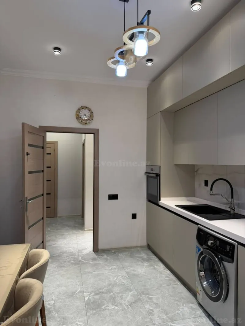 Kirayə verilir 2 otaqlı Mənzil Yeni tikili 70 m² 28 May m. - şəkil 3
