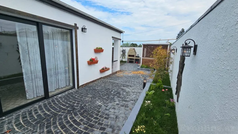 Satılır 3 otaqlı Həyət evi 70 m² Novxanı - şəkil 3