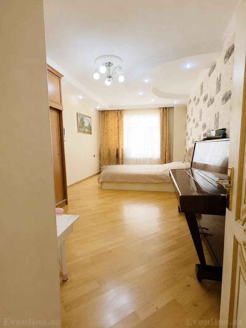 Satılır 4 otaqlı Mənzil Yeni tikili 171 m² Nərimanov r. - şəkil 8