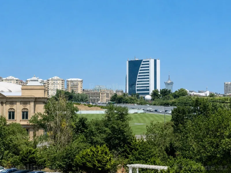 Satılır 4 otaqlı Mənzil Yeni tikili 171 m² Nərimanov r. - şəkil 16
