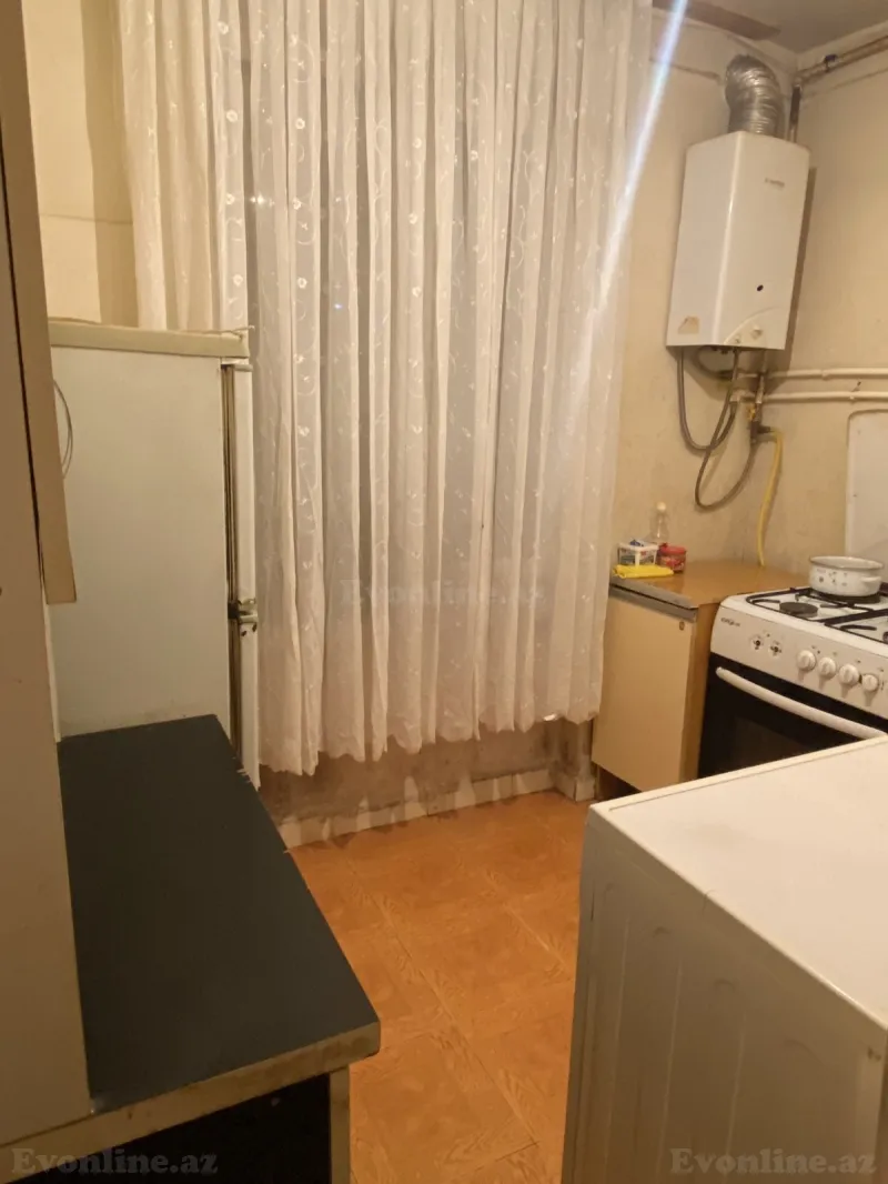 Kirayə verilir 2 otaqlı Mənzil Köhnə tikili 45 m² Nəriman Nərimanov m. - şəkil 3