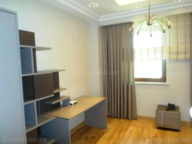 Kirayə verilir 5 otaqlı Mənzil Yeni tikili 250 m² Nəsimi r. - şəkil 17