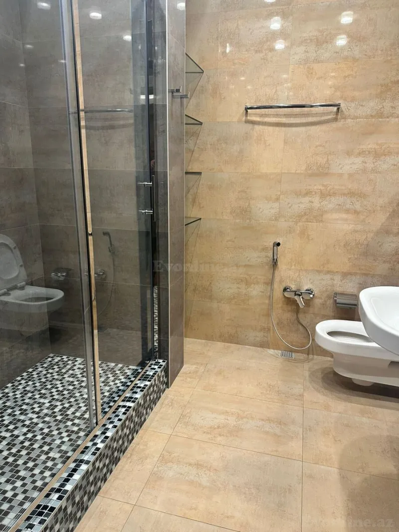 Kirayə verilir 5 otaqlı Mənzil Yeni tikili 250 m² Nəsimi r. - şəkil 25