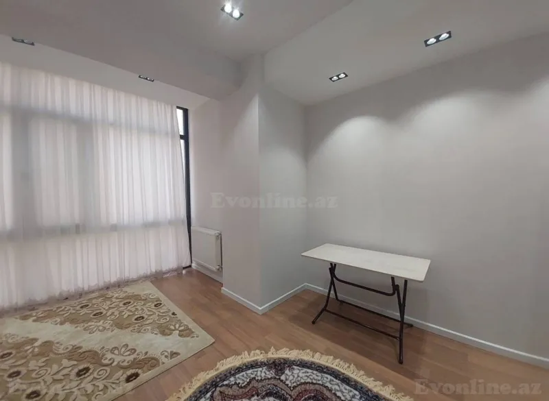 Kirayə verilir 3 otaqlı Mənzil Yeni tikili 137 m² Gənclik m. - şəkil 6