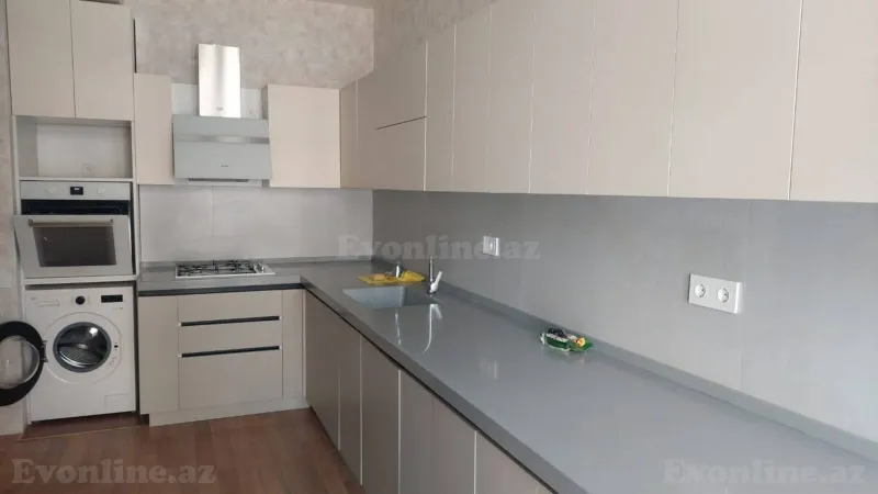 Kirayə verilir 3 otaqlı Mənzil Yeni tikili 137 m² Gənclik m. - şəkil 8