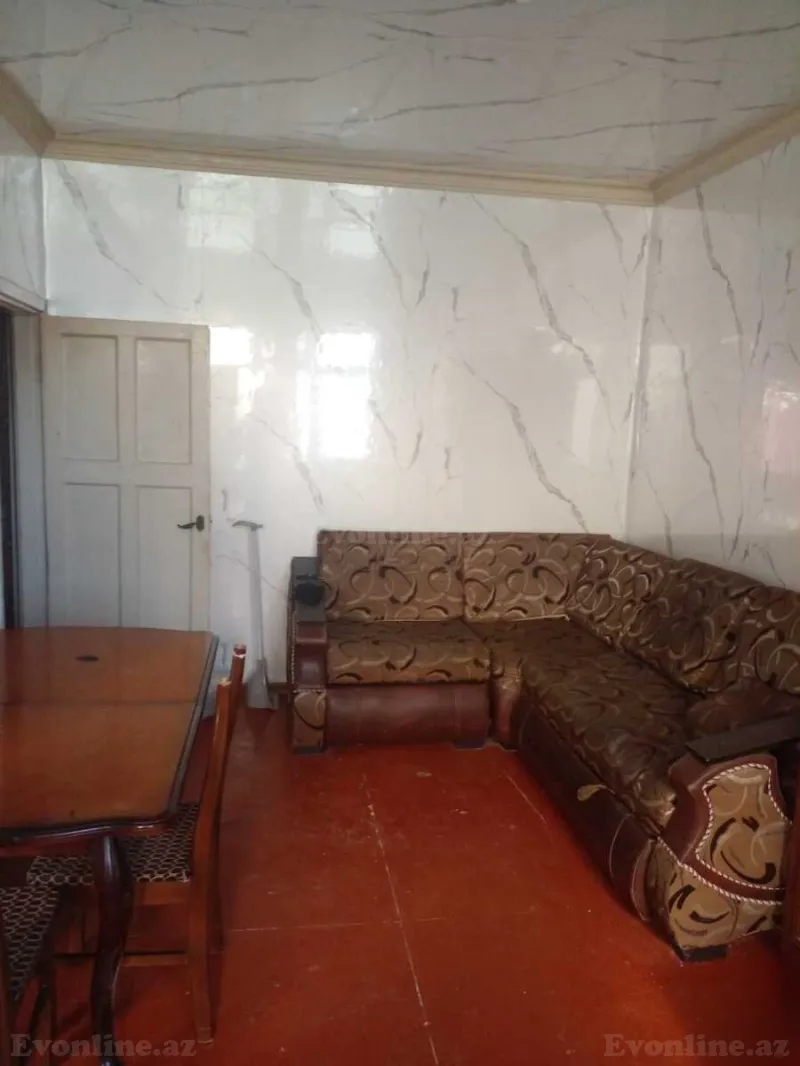 Kirayə verilir 2 otaqlı Mənzil Köhnə tikili 40 m² Memar Əcəmi m. - şəkil 2