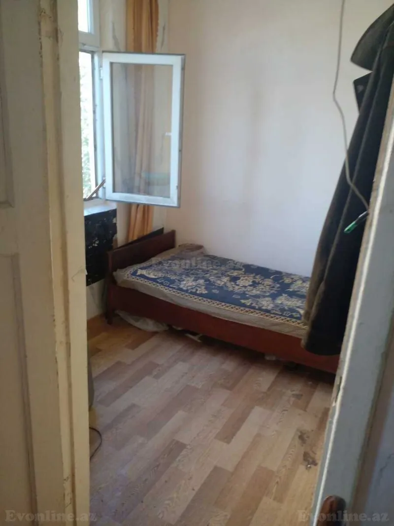 Kirayə verilir 2 otaqlı Mənzil Köhnə tikili 40 m² Memar Əcəmi m. - şəkil 4