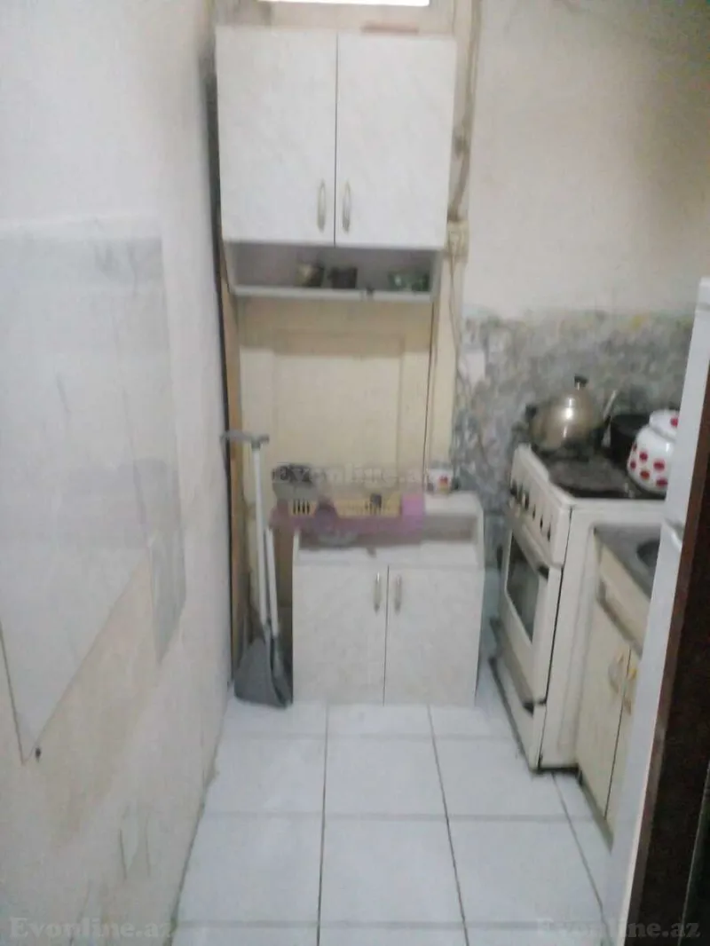 Kirayə verilir 2 otaqlı Mənzil Köhnə tikili 40 m² Memar Əcəmi m. - şəkil 5