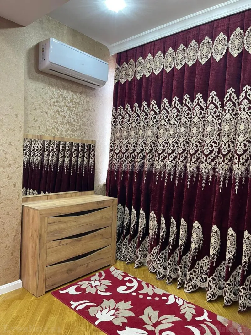 Kirayə verilir 3 otaqlı Mənzil Yeni tikili 135 m² İnşaatçılar m. - şəkil 8