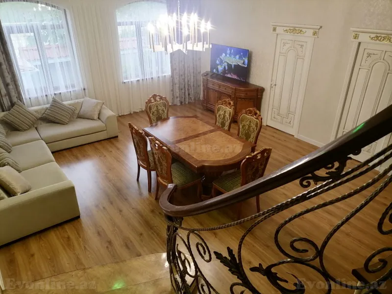 Kirayə verilir 5 otaqlı Həyət evi 300 m² Quba