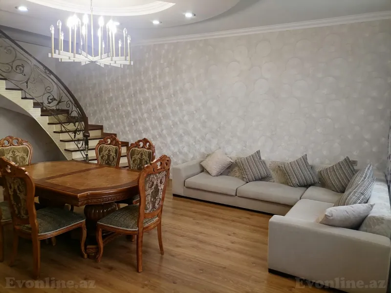 Kirayə verilir 5 otaqlı Həyət evi 300 m² Quba - şəkil 2