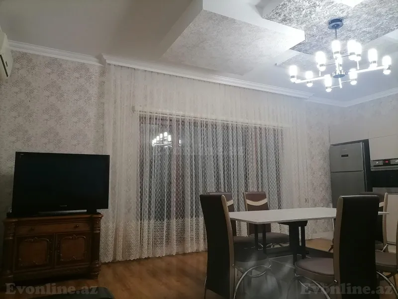 Kirayə verilir 5 otaqlı Həyət evi 300 m² Quba - şəkil 16