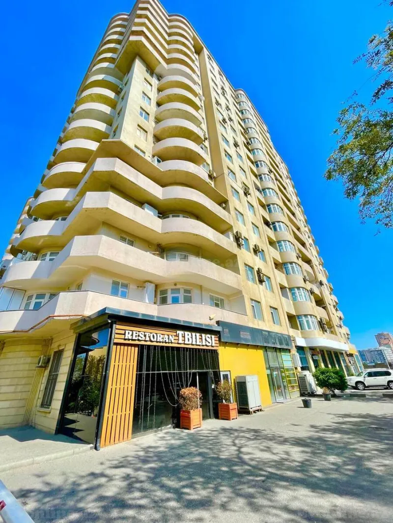 2 otaqlı Mənzil 50 m² İnşaatçılar m. Kirayə verilir