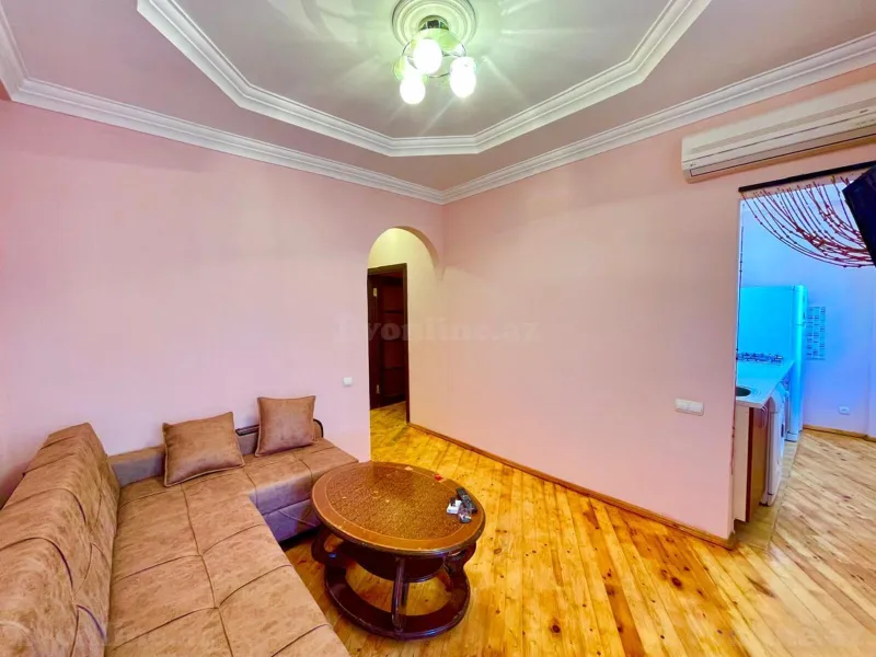 Kirayə verilir 2 otaqlı Mənzil Yeni tikili 50 m² İnşaatçılar m. - şəkil 2
