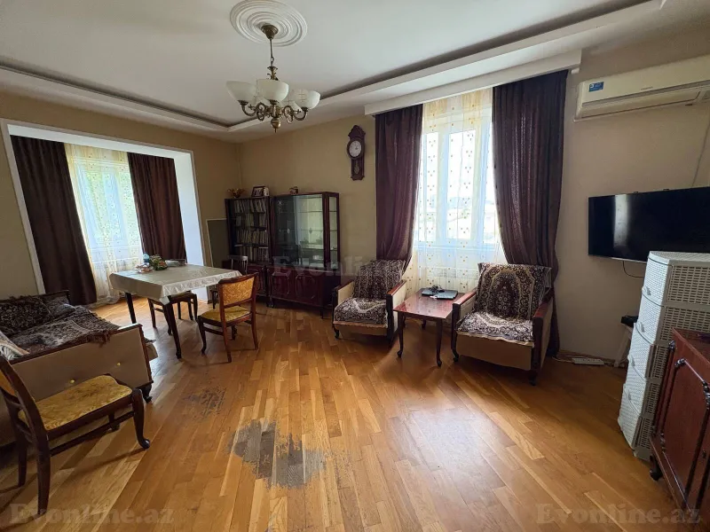 Kirayə verilir 3 otaqlı Mənzil Köhnə tikili 100 m² Nərimanov r. - şəkil 9