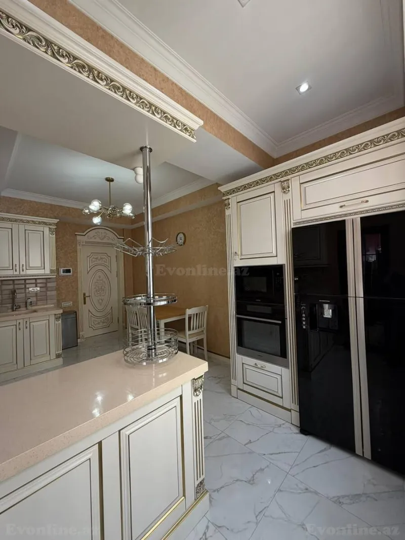 Satılır 3 otaqlı Mənzil Yeni tikili 155 m² Nəsimi r. - şəkil 10