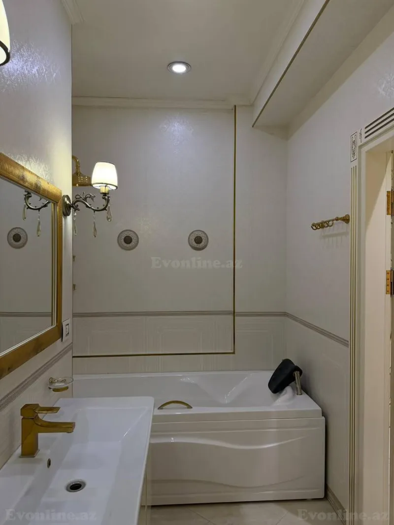 Satılır 3 otaqlı Mənzil Yeni tikili 155 m² Nəsimi r. - şəkil 12