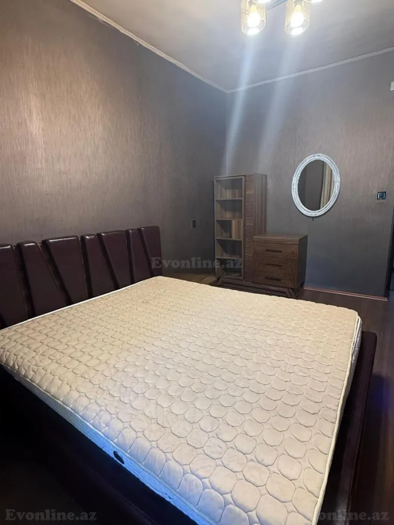 Kirayə verilir 4 otaqlı Mənzil Köhnə tikili 120 m² 28 May m. - şəkil 9