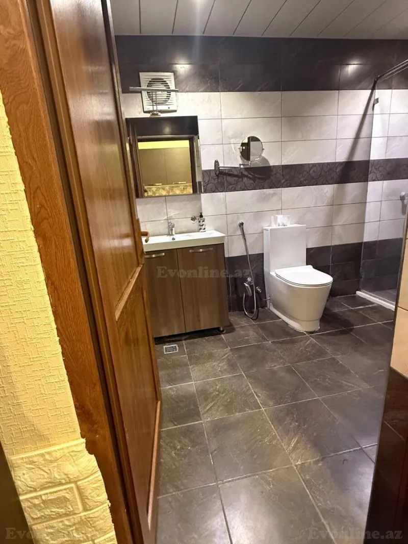 Kirayə verilir 4 otaqlı Mənzil Köhnə tikili 120 m² 28 May m. - şəkil 10