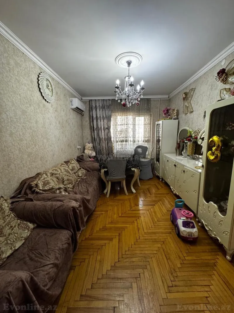Satılır 2 otaqlı Mənzil Köhnə tikili 65 m² 20 Yanvar m. - şəkil 3