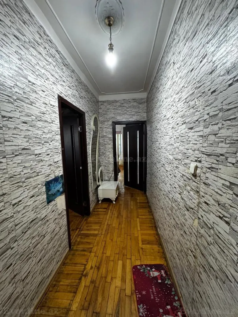 Satılır 2 otaqlı Mənzil Köhnə tikili 65 m² 20 Yanvar m. - şəkil 5