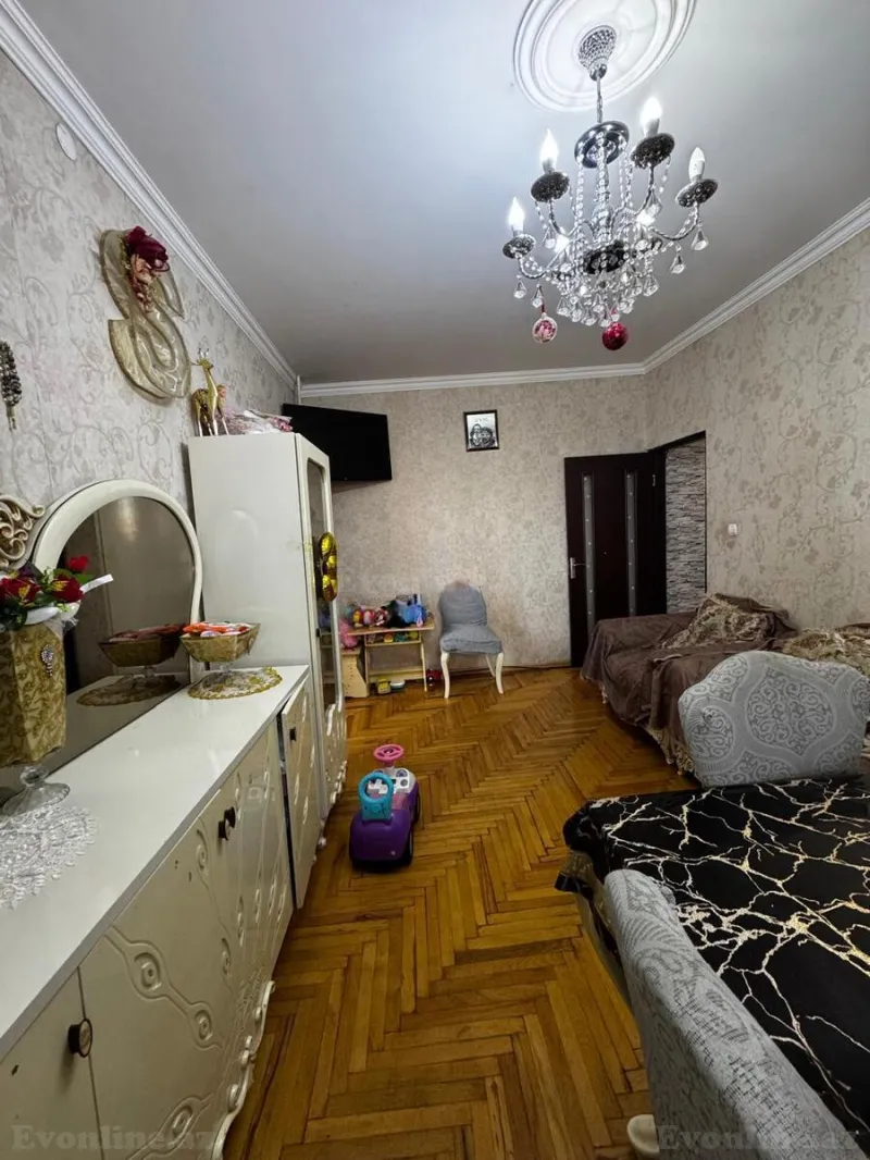 Satılır 2 otaqlı Mənzil Köhnə tikili 65 m² 20 Yanvar m. - şəkil 6
