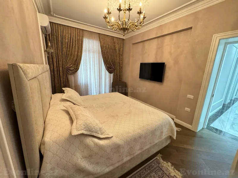 Kirayə verilir 4 otaqlı Mənzil Yeni tikili 240 m² Xətai r. - şəkil 10