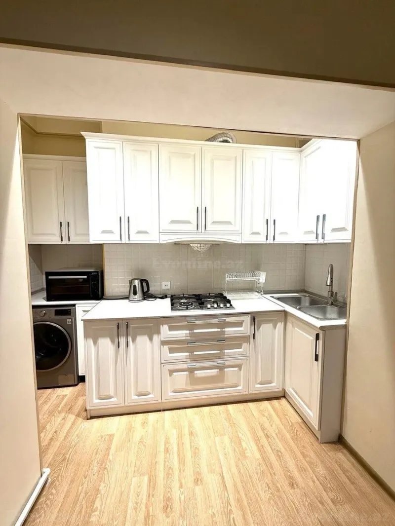 Kirayə verilir 3 otaqlı Mənzil Yeni tikili 100 m² 28 May m. - şəkil 5