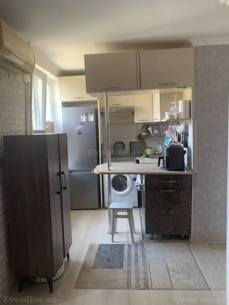 2 otaqlı Mənzil 30 m² Qara Qarayev m. Satılır