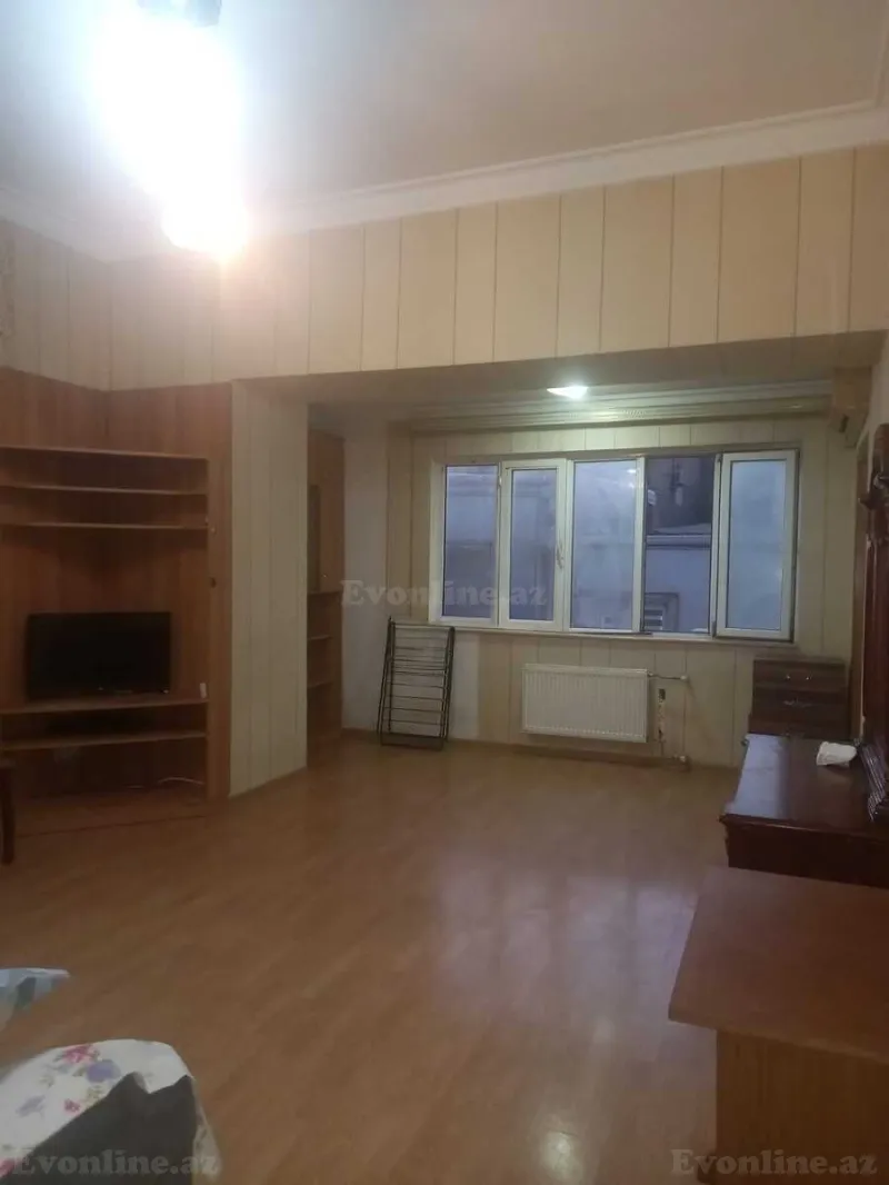 Kirayə verilir 3 otaqlı Mənzil Köhnə tikili 80 m² Sahil m. - şəkil 5