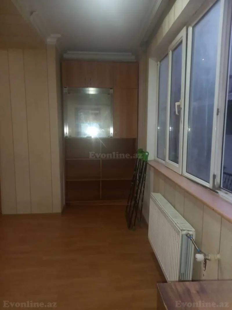 Kirayə verilir 3 otaqlı Mənzil Köhnə tikili 80 m² Sahil m. - şəkil 9