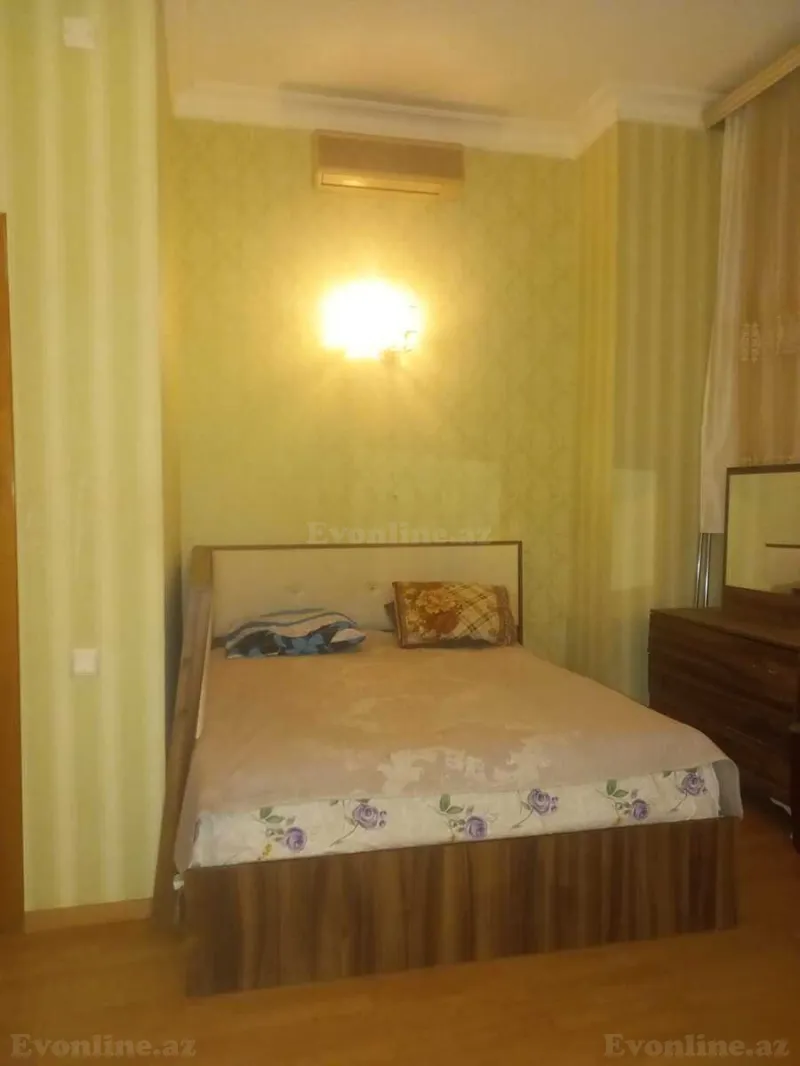 Kirayə verilir 3 otaqlı Mənzil Köhnə tikili 80 m² Sahil m. - şəkil 10