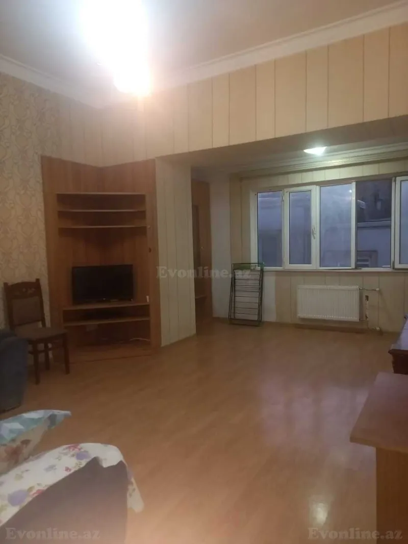 Kirayə verilir 3 otaqlı Mənzil Köhnə tikili 80 m² Sahil m. - şəkil 14
