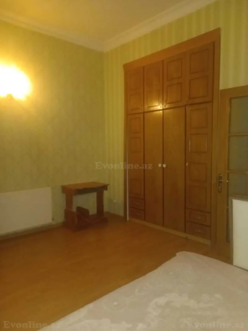 Kirayə verilir 3 otaqlı Mənzil Köhnə tikili 80 m² Sahil m. - şəkil 15