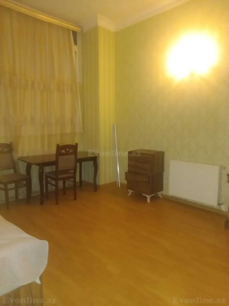 Kirayə verilir 3 otaqlı Mənzil Köhnə tikili 80 m² Sahil m. - şəkil 20